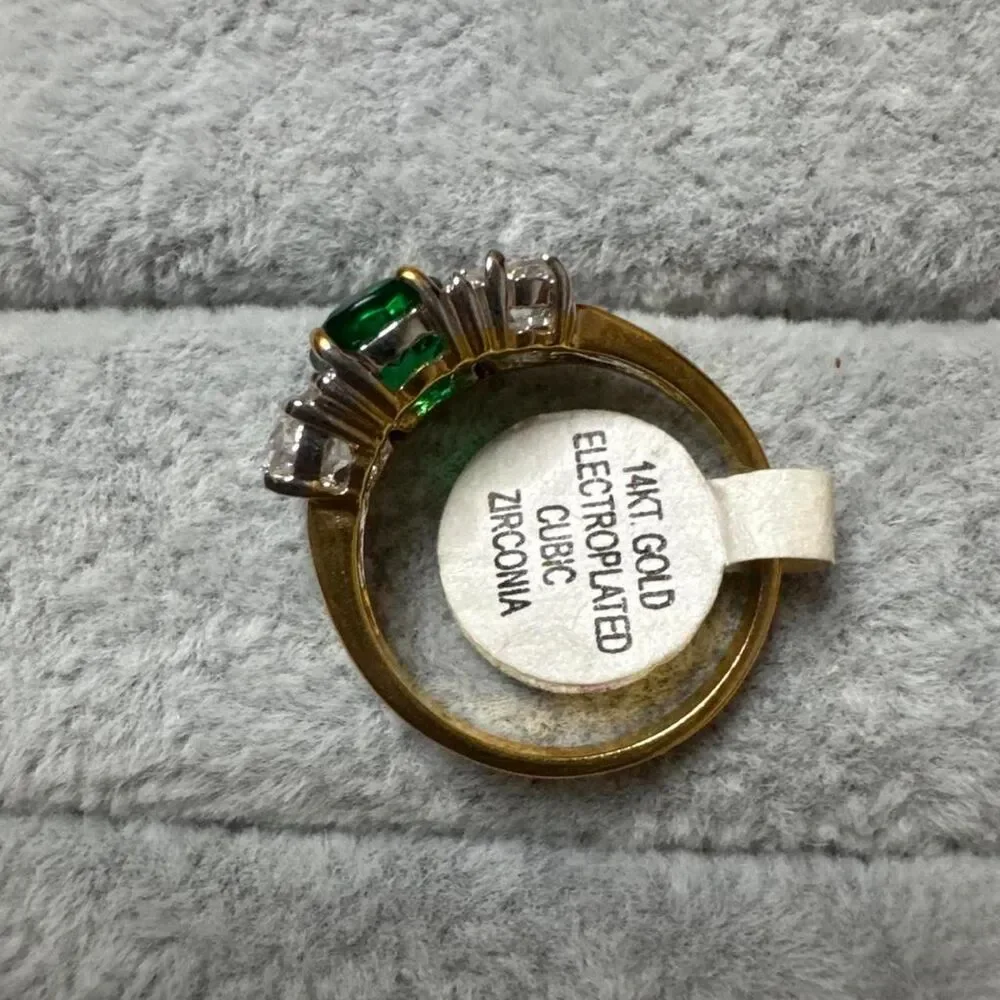 Unbranded Women's Green and Silver Jewellery